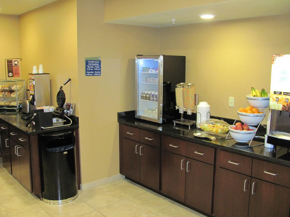 Cobblestone Inn&Suites - Ambridge Extérieur photo